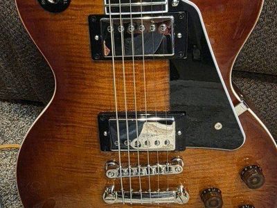 PLEK'D Epi Les Paul Modern Figured top Mojave brst