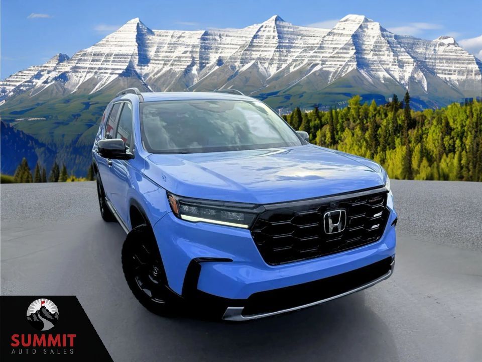 2024 Honda Pilot TrailSport — rebuilt & branded title, 21% below market