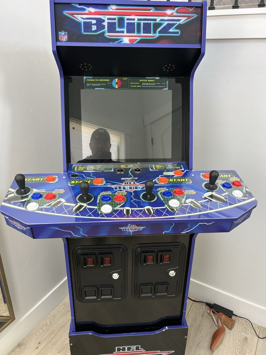 Custom NFL Blitz Arcade Cabinet – Upgraded Gaming System