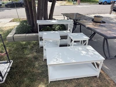 Living room table set
