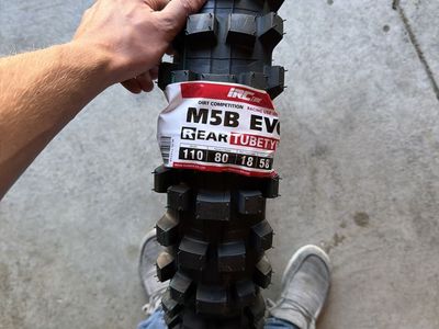M5B 110/80-18 Dirt Bike tire