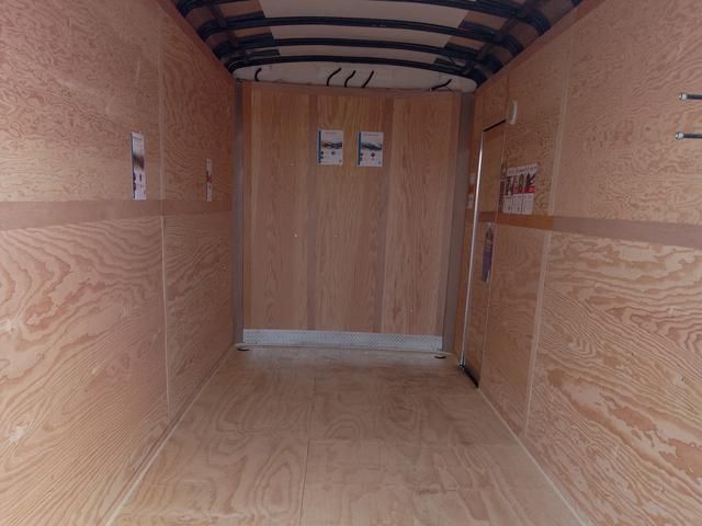 Main image 4