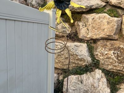 Tall Metal Flower Yard Decor