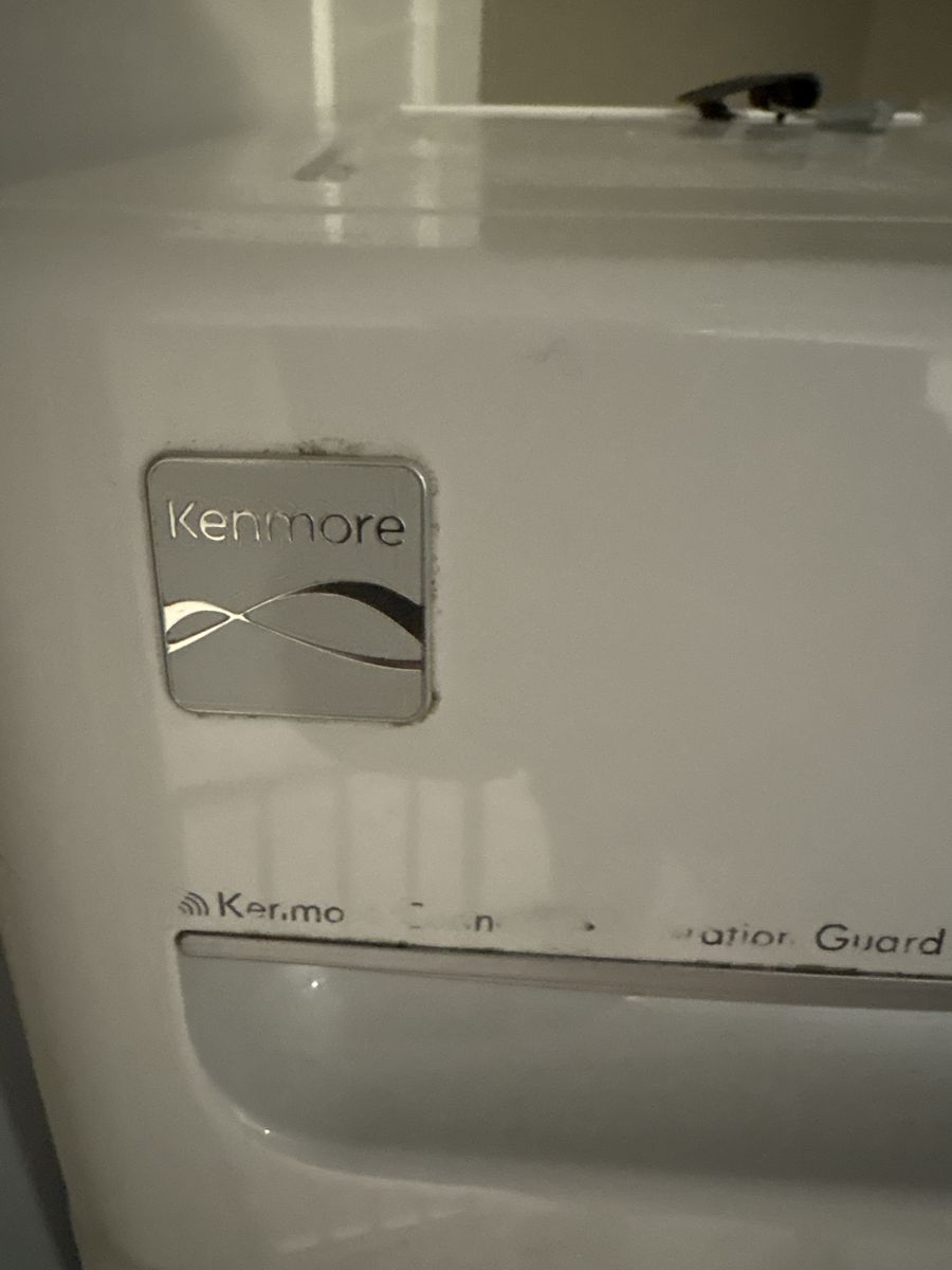 Main image 3