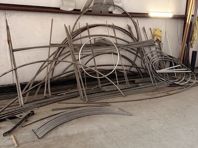 Steel liquidation - mostly bent pieces
