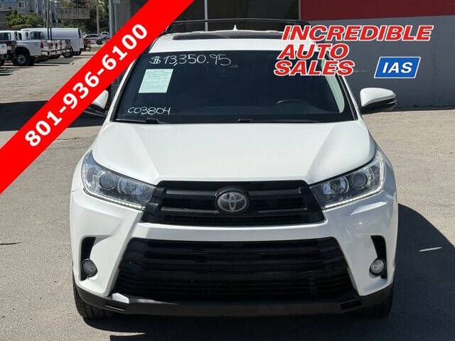 2017 Toyota Highlander SE