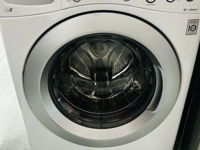 Lg Front Load Washer/Stackable