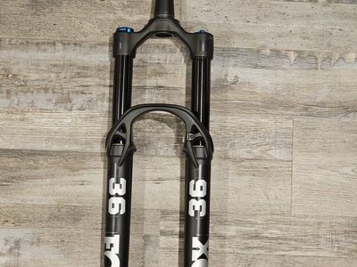 Fox Fork 36 Performance Float 29 160mm Grip