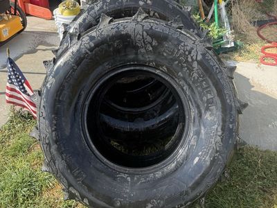 Packhard paddles tires