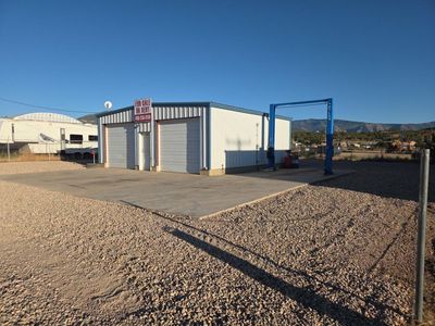 Contractor Shop, Office & Yard - Cedar City