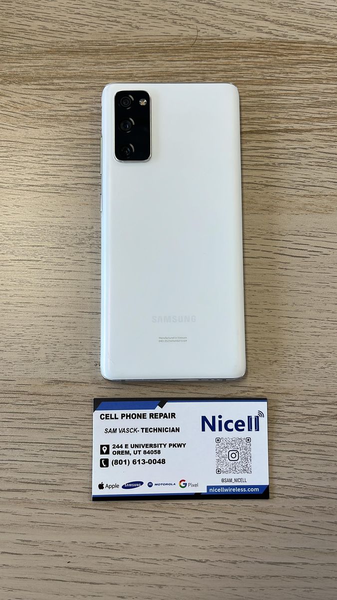 Samsung Galaxy S20 FE 5G White 128GB Unlocked