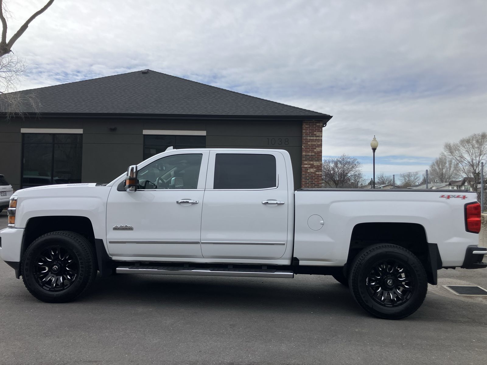 2015 CHEVROLET SILVERADO 2500HD High Country