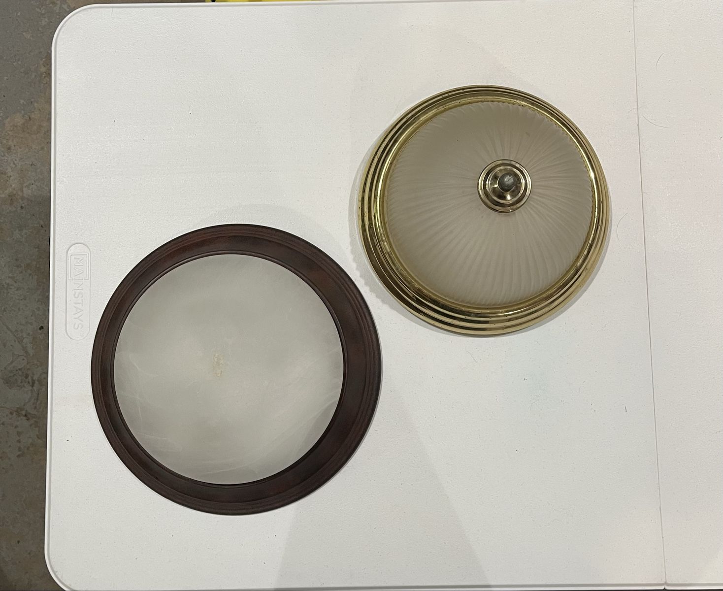 2 Flush Mount Ceiling Lights