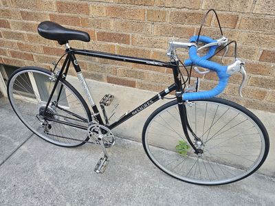 Fuji Sagres Mens Road Bike 58cm