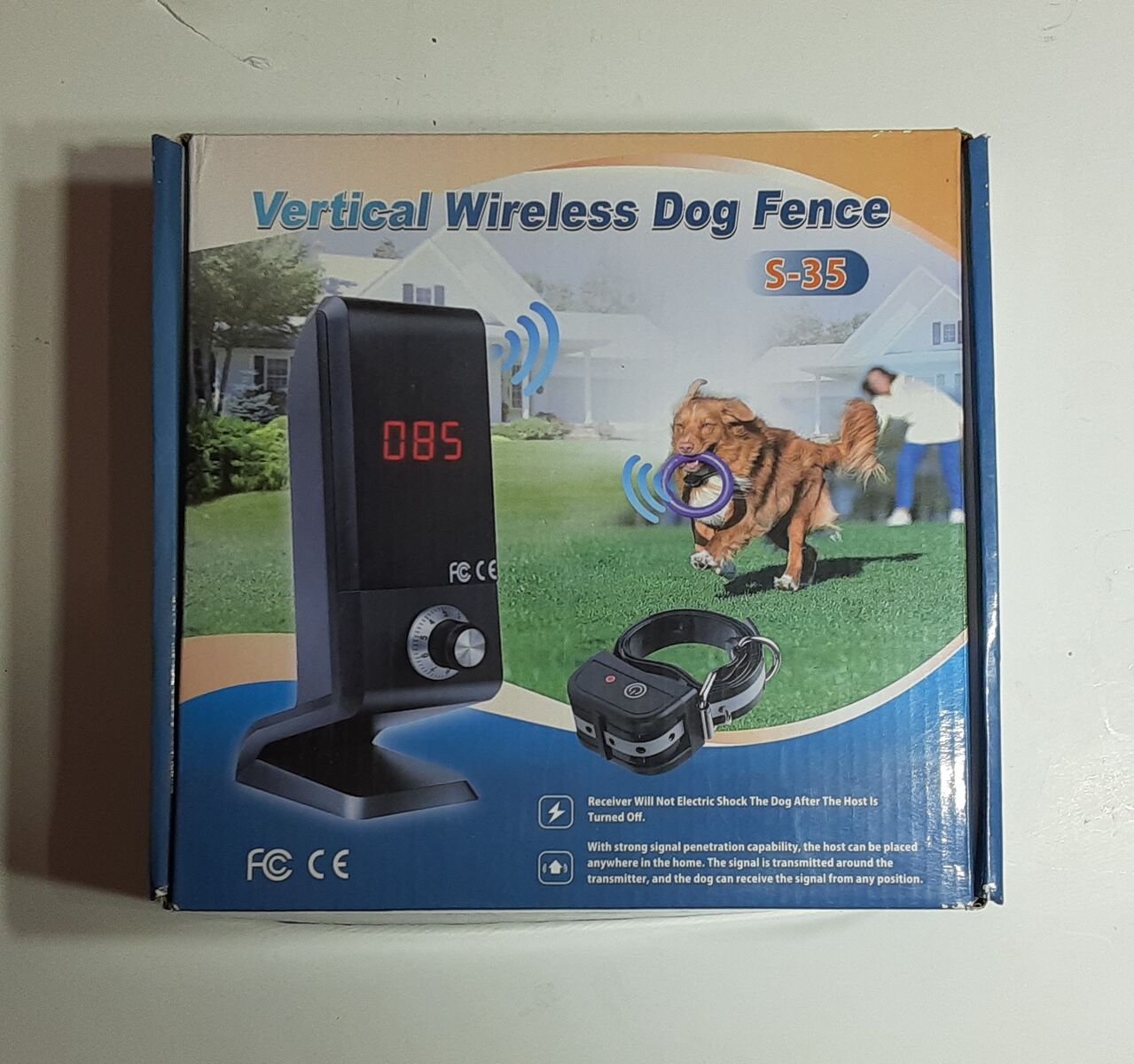 Electronic Vertical Dog Wireless Fence Set with Host Transmitter and Collar Receiver: S-35 - New