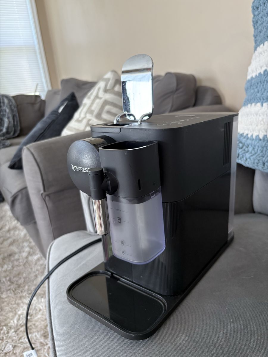 Nespresso Lattissima Single-Serve Espresso and Coffee Maker with Milk Frother
