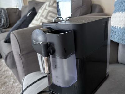 Nespresso Lattissima Single-Serve Espresso and Coffee Maker with Milk Frother
