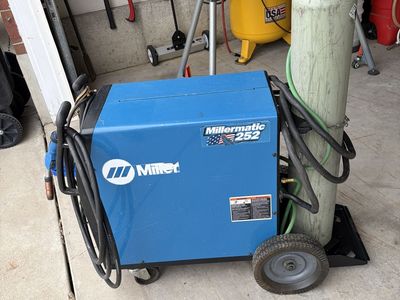 Miller welder (Millermatic 252)