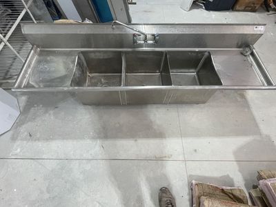 3-compartment stainless steel sink with faucet