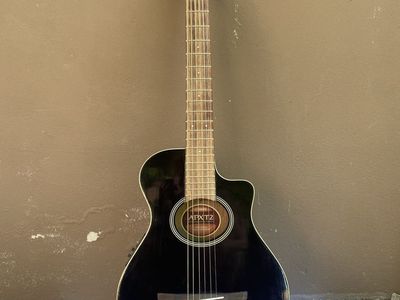Yamaha APXT2 Acoustic-Electric Travel Guitar