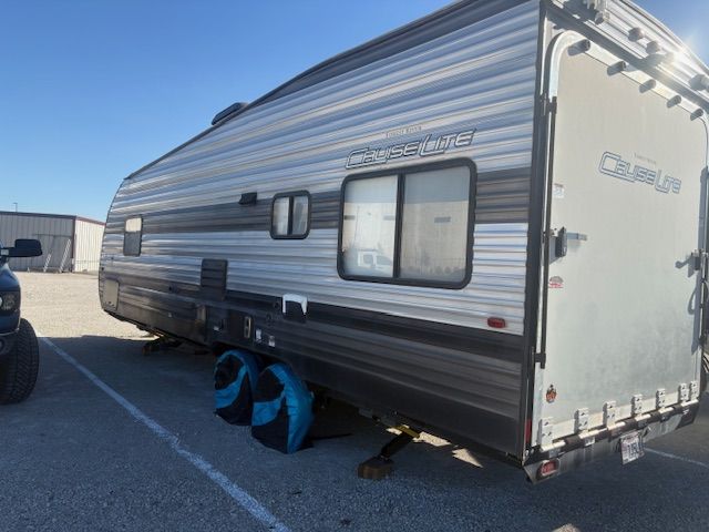 2020 Cruise Lite Toy hauler