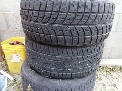 Bridgestone Blizzak Winter Tires 225/45R17 91H - Set of Tires