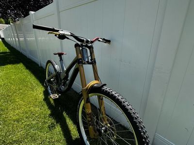 Intense M1 with Fox 40 Podium Gold