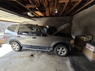 2003 ford explorer