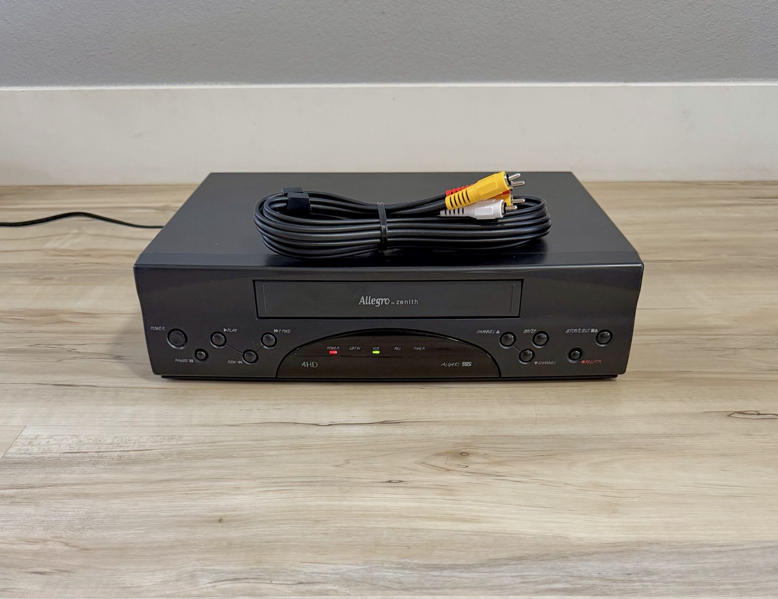 Allegro by Zenith VCR VHS Player ALG410