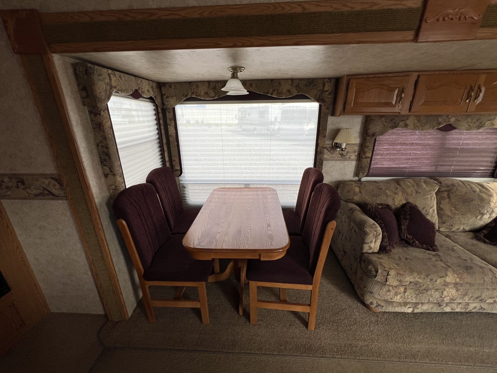 Main image 7