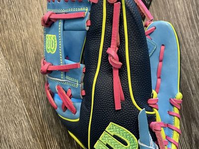 Wilson A2000 1786 Pro-Stock 11.5" Infield Baseball Glove - Neon/Blue/Black/Pink