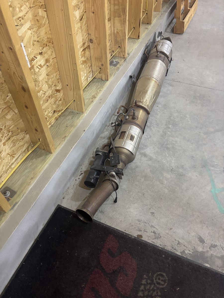 20-22 Ford F250 F350 F450 LC3Z-5H270-F DPF 6.7L PS