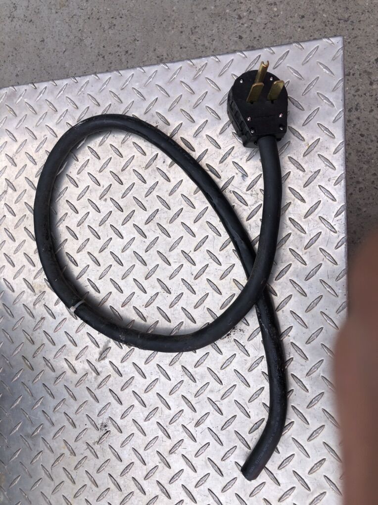 3 Phase Power Cord And Plug 8/3 600 V 5'