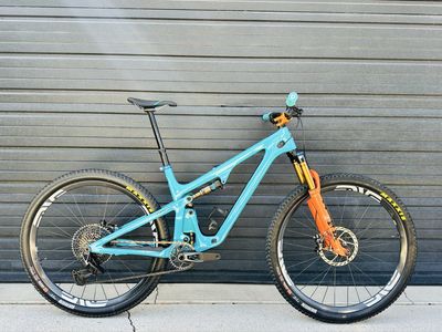 24’ Yeti SB120 T2 Large