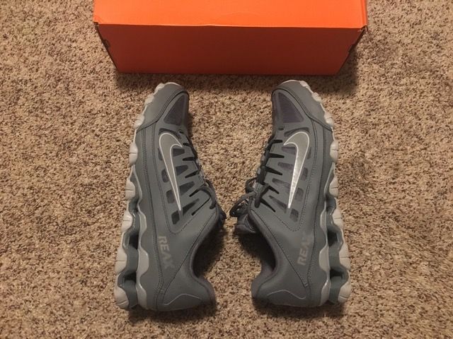 Nike Reax 8 TR Mens Size 11.5