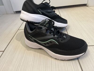 Saucony Cohesion 15 Women's Running Shoe Size 7