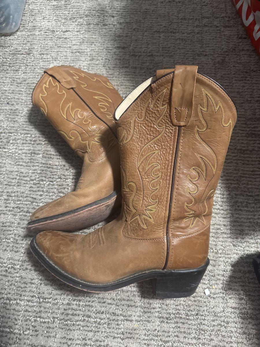 Old West Cowboy boots big kids size 5-D