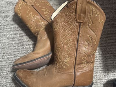 Old West Cowboy boots big kids size 5-D
