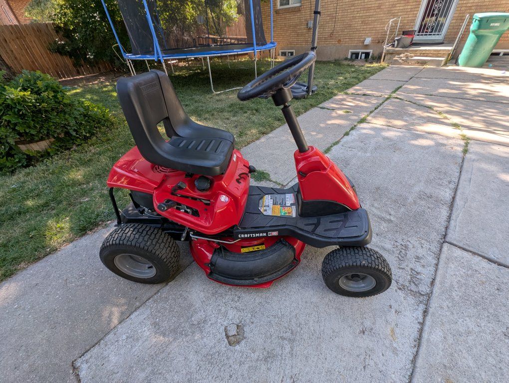 Craftmen R110 Riding motor.