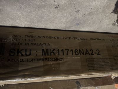 Twin/Twin Bunk Bed with Trundle