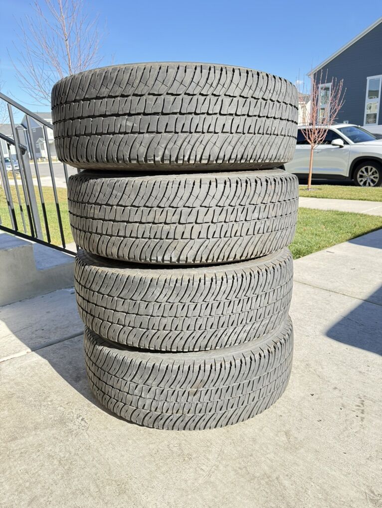 275/65R20 Michelin LTX AT2 Load E