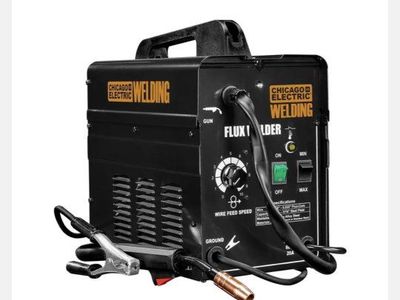 125 Chicago Electric Flux Welder with Flux Preload