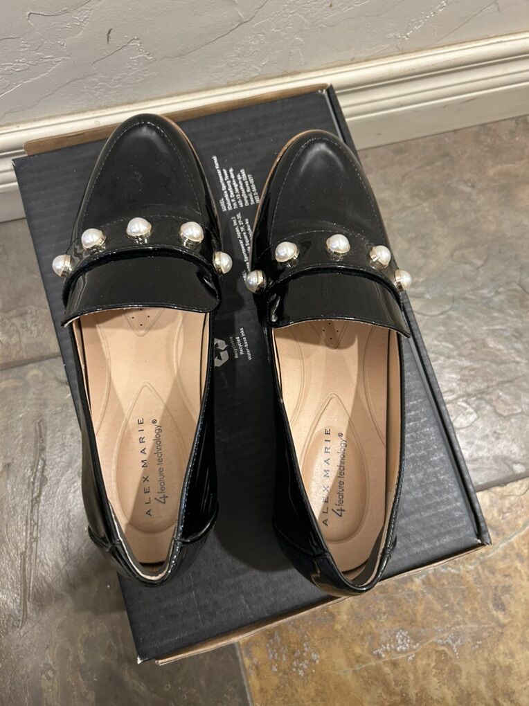 Black Patent Leather White Pearl Lug Sole Loafers