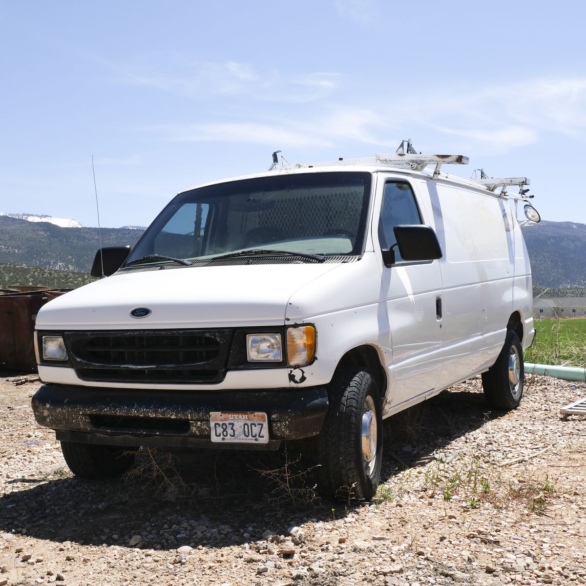 2000 FORD E250