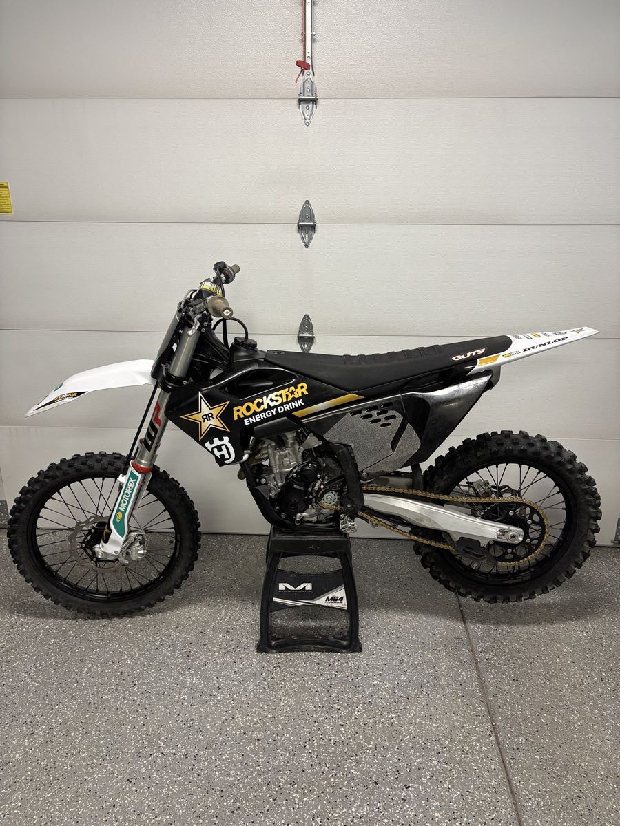 2022 Husqvarna FC 250 Factory Edition