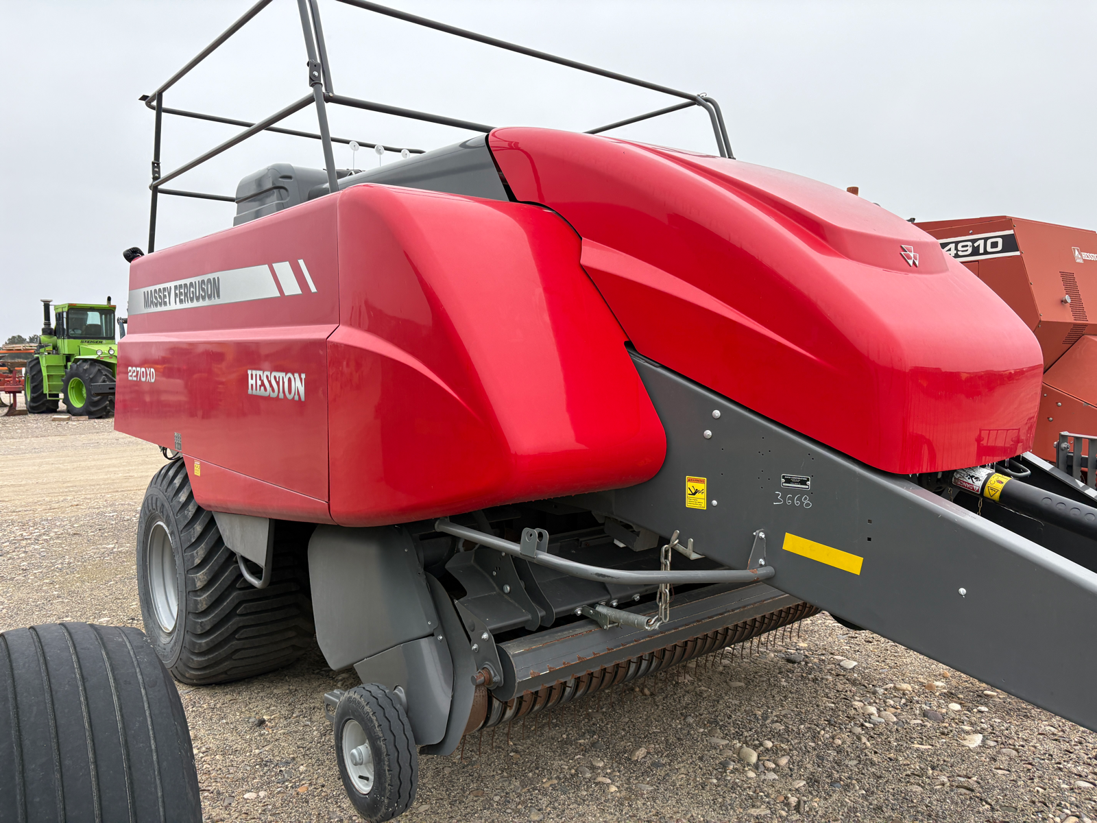 2017 Massey Ferguson 2270XD