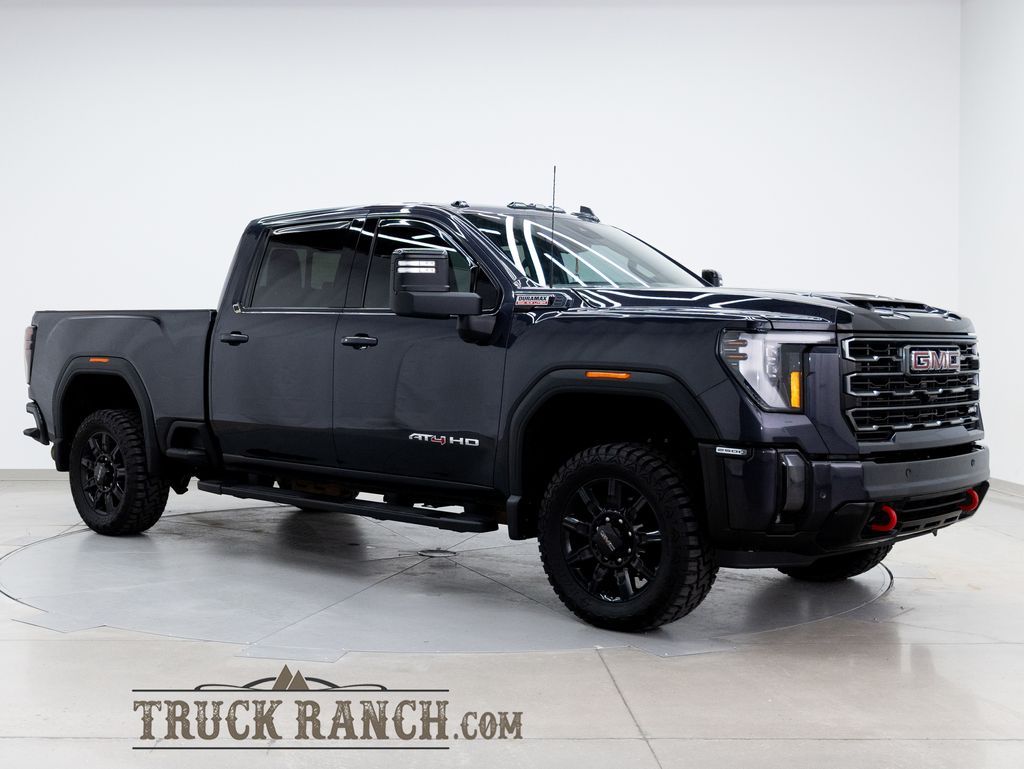 2024 GMC 2500 AT4