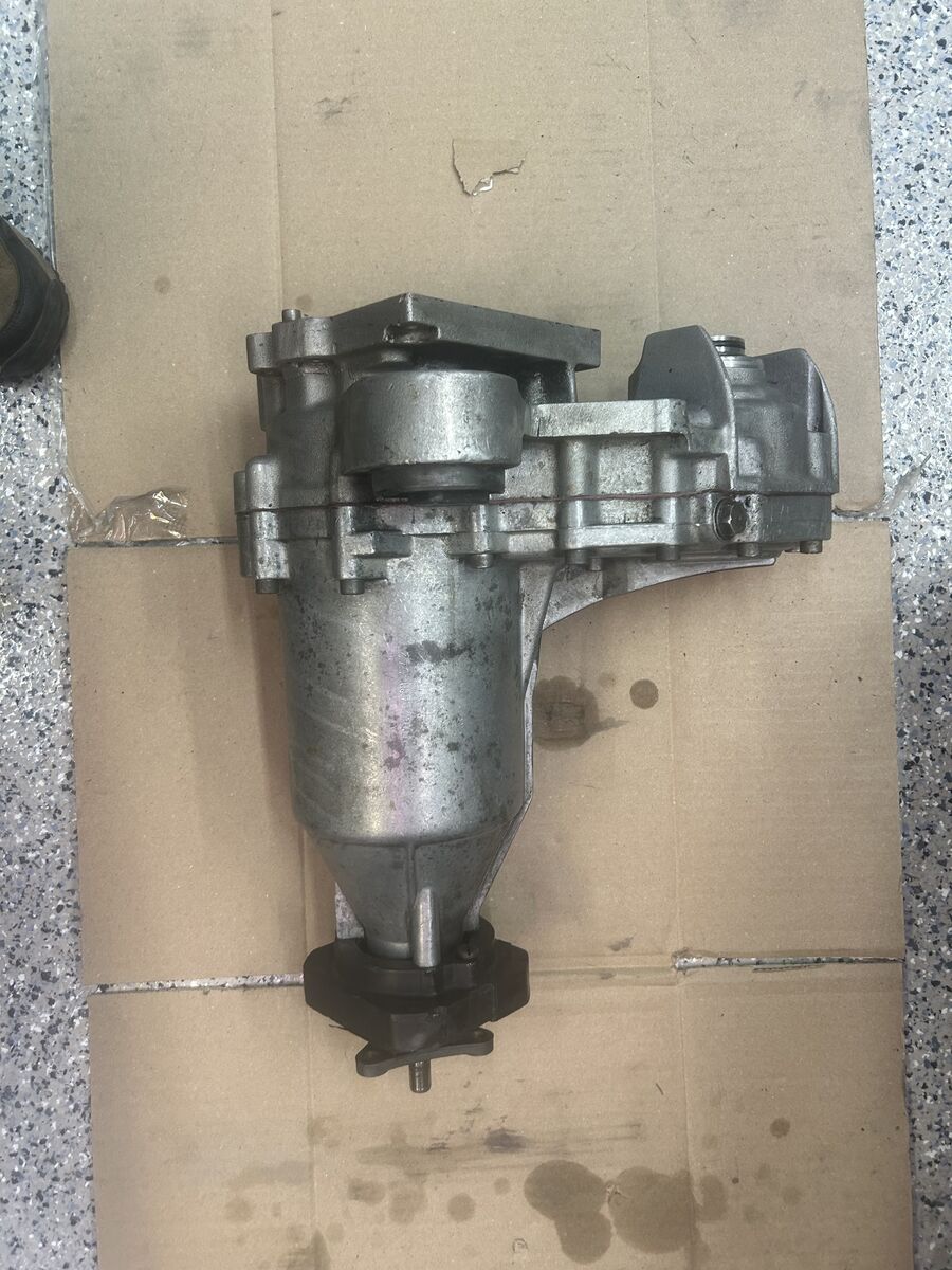 BMW 1988 325IX Transfer Case