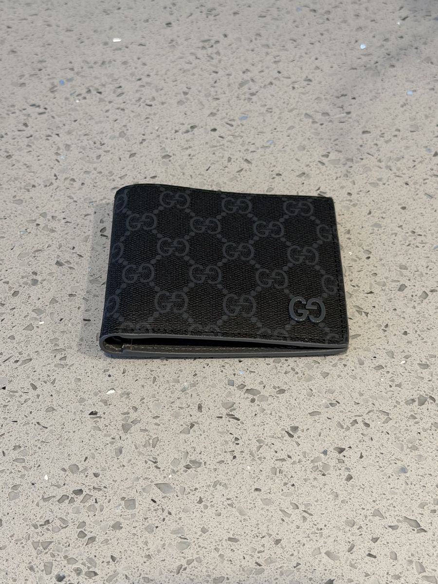 Gucci GG Supreme Black and Grey Monogram Bi-fold Wallet