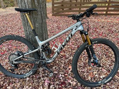 Pivot Trail 429 - Large